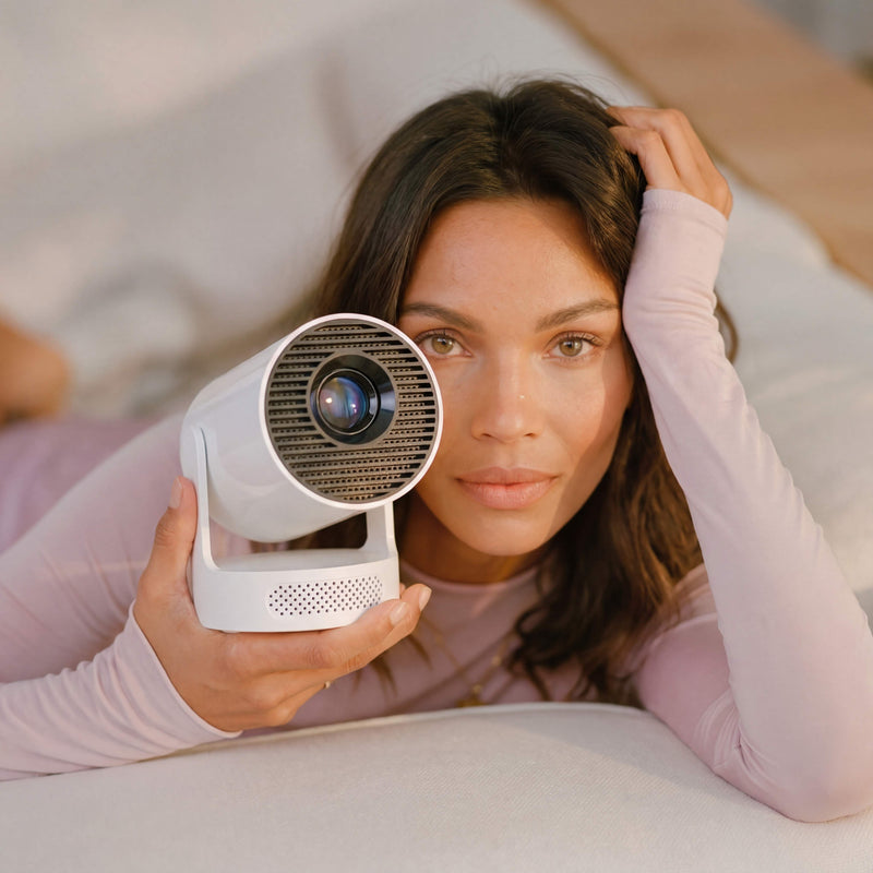 <p><strong>Eluma Pro</strong></p>